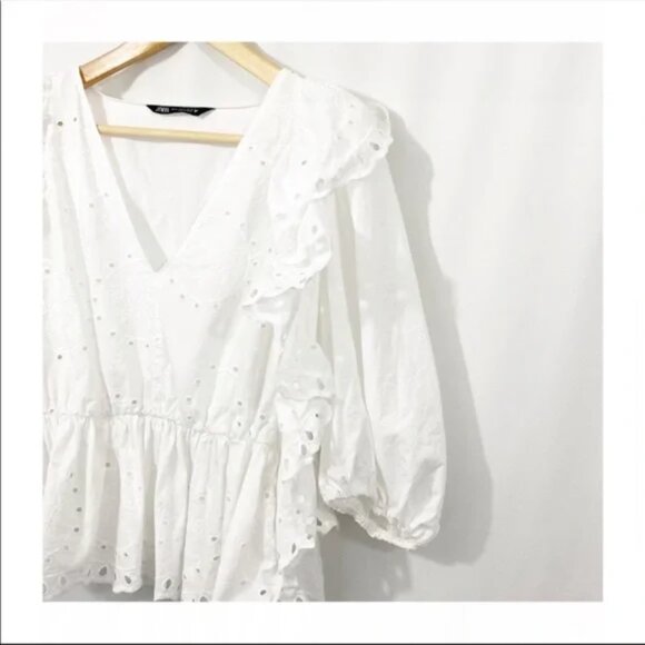 ZARA EYELET RUFFLE PUFF SLEEVE COTTON OUTWORK OPENWORK EMBROIDERED TOP - Picture 5 of 10